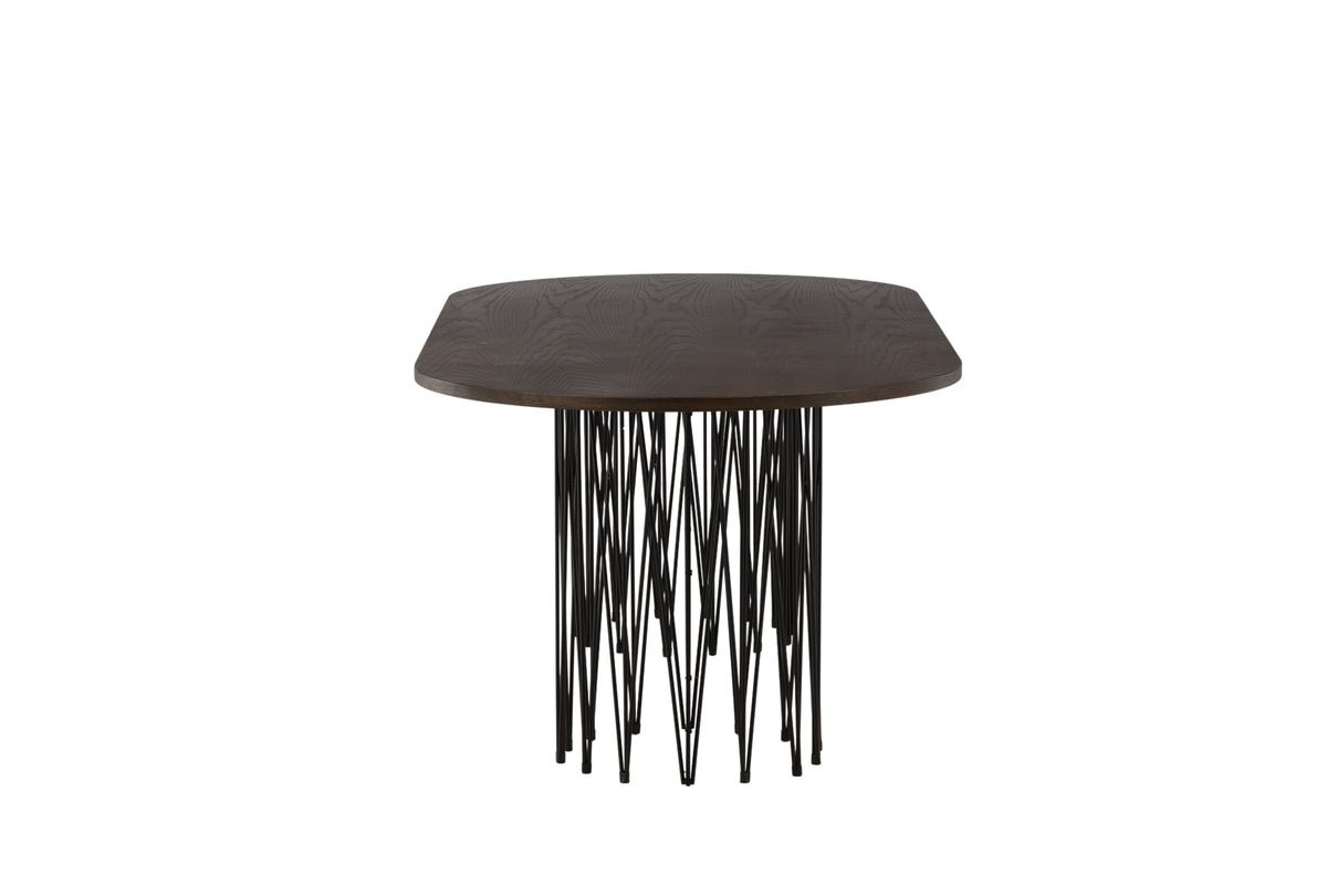 Dining table Kalua - stylish and timelessly elegant