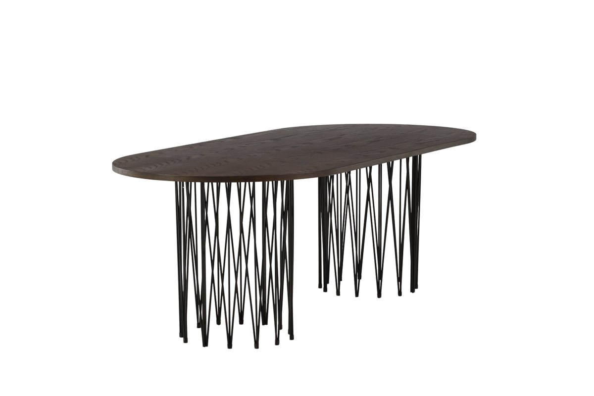 Dining table Kalua - stylish and timelessly elegant
