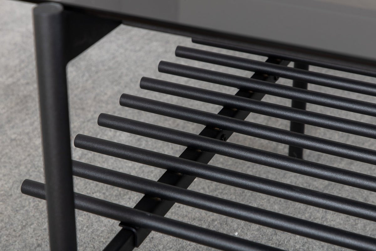 Couchtisch Staffan - an schwaarz mat Glasplack