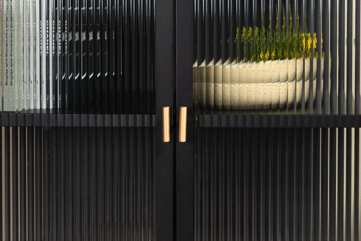 Commode Lenora – Moderne-Scandi avec une touche rétro élégante