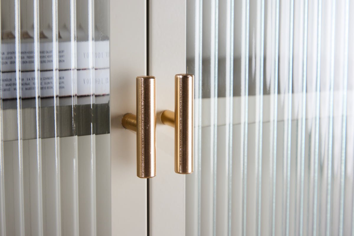 Commode Lenora – Moderne-Scandi avec une touche rétro élégante