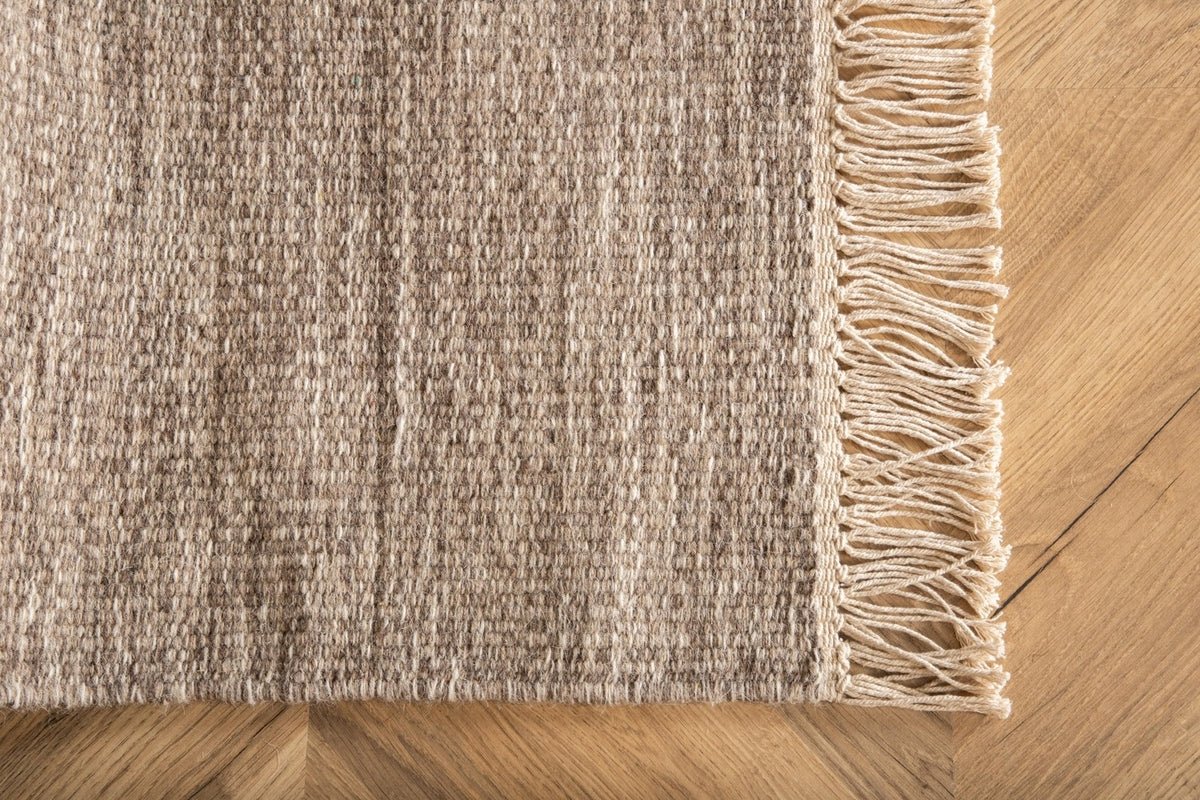 Tapis Avenor – tissé à la main avec franges en laine