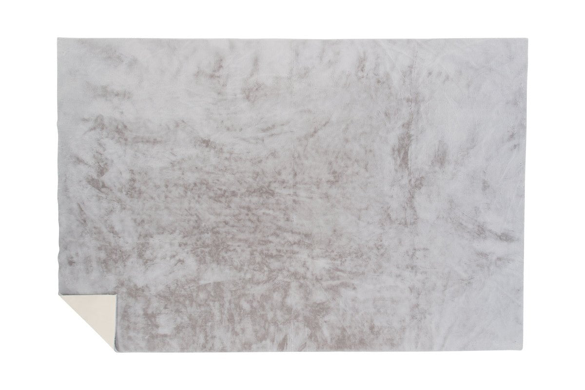 Rug Auria – in four colors made of polyester & cotton