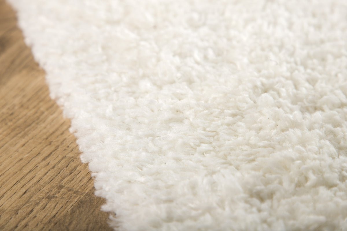 High-pile carpet Oden – in three colors made of polypropylene & jute