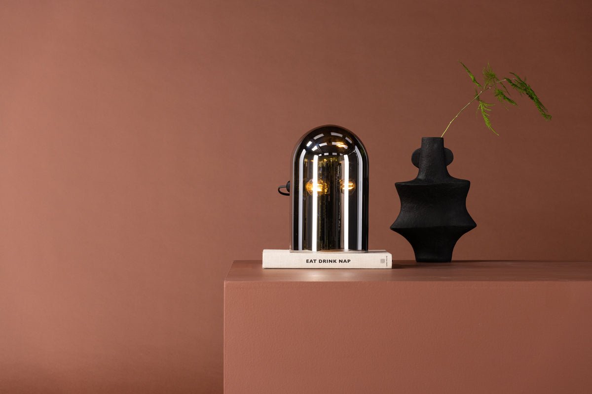 Lampe de table « Jasmin » – Formes rondes ainsi que verre fumé avec effet miroir