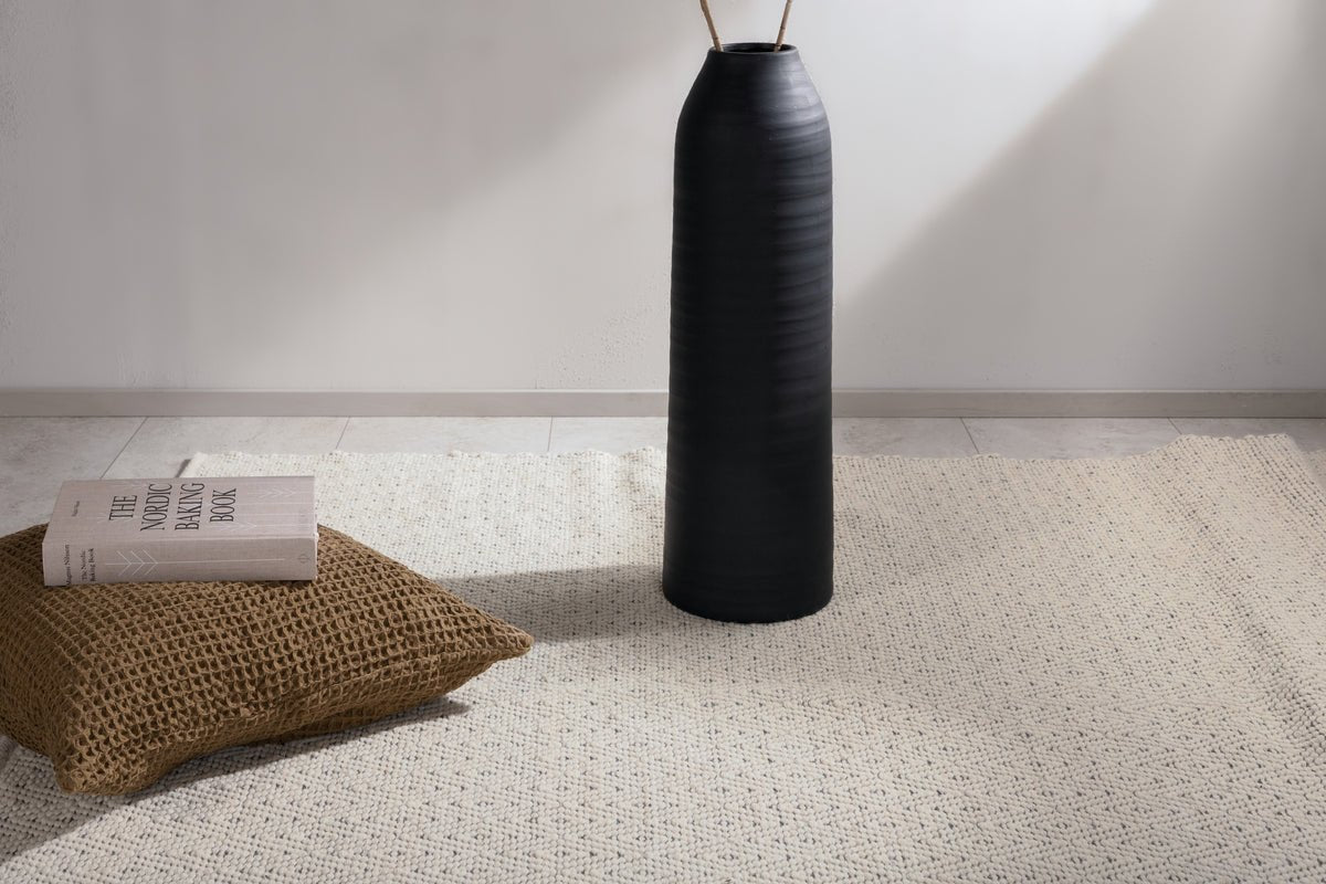 Carpet Helena – rectangular in Beige made of polyester & cotton