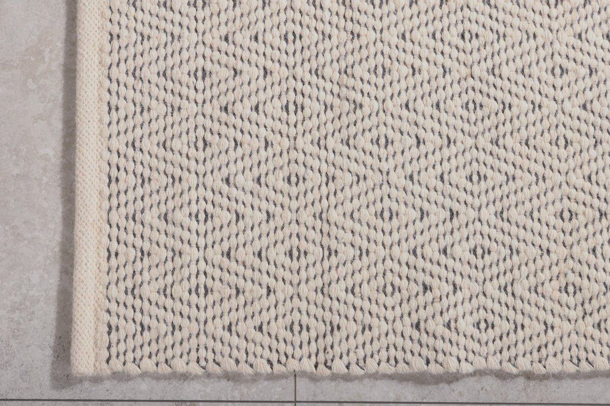 Carpet Helena – rectangular in Beige made of polyester & cotton