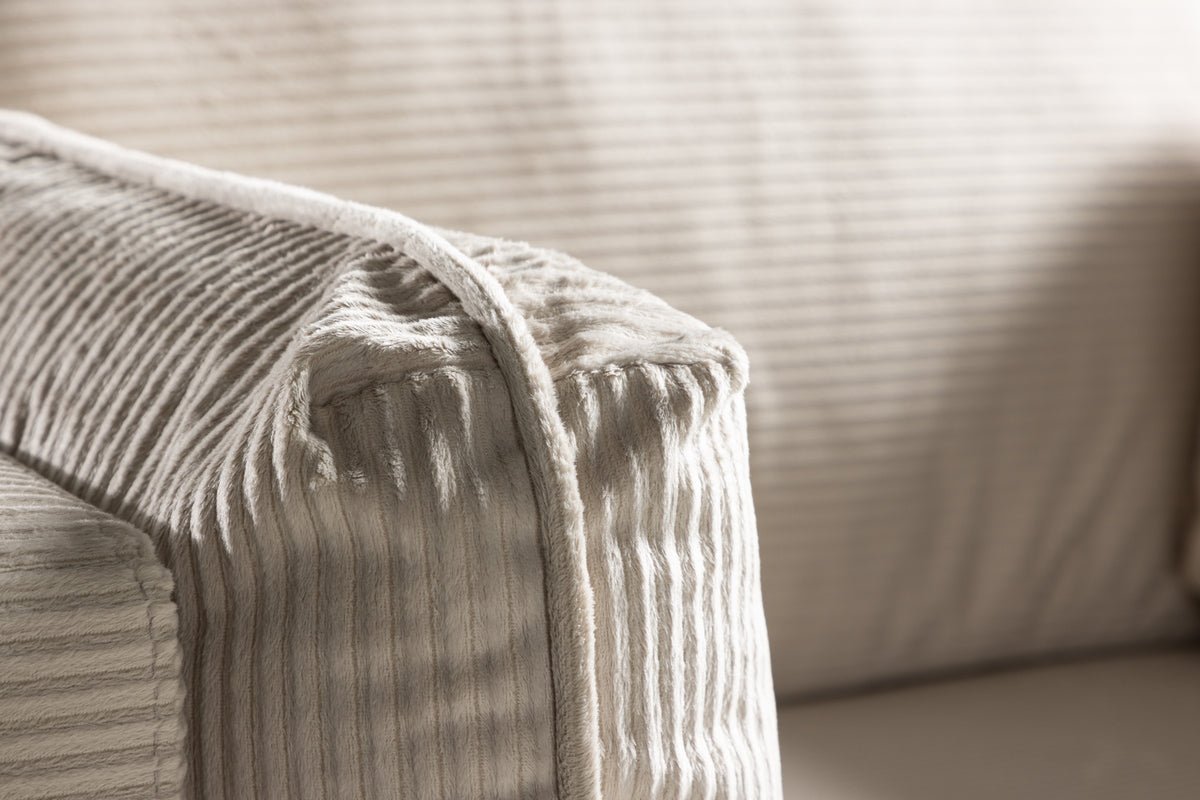 Armchair Pippi Longstocking - various colors and materials selectable