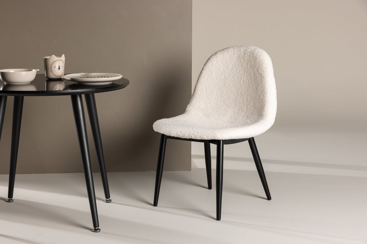 Kinderstuhl Pola  – 2er-Set in Weiß mit schwarzen Beinen