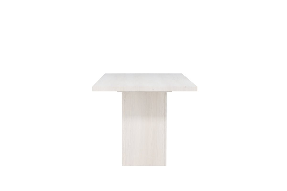 Dining table Marama - in Scandinavian, clear and minimalist design