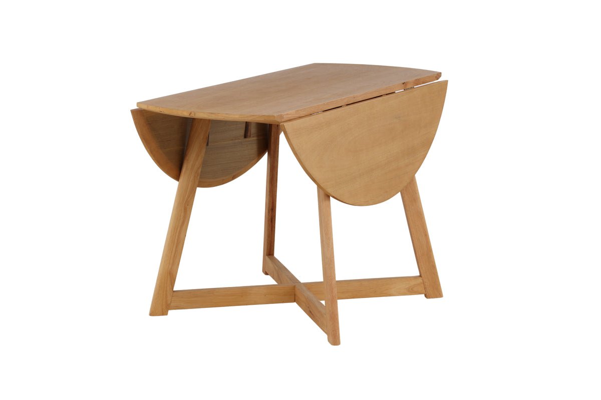 Dining table Manaia - the perfect table for small spaces with great style