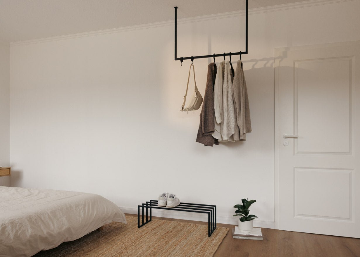 Porte-manteau/Tringle à vêtements Rubi – Design suspendu en acier