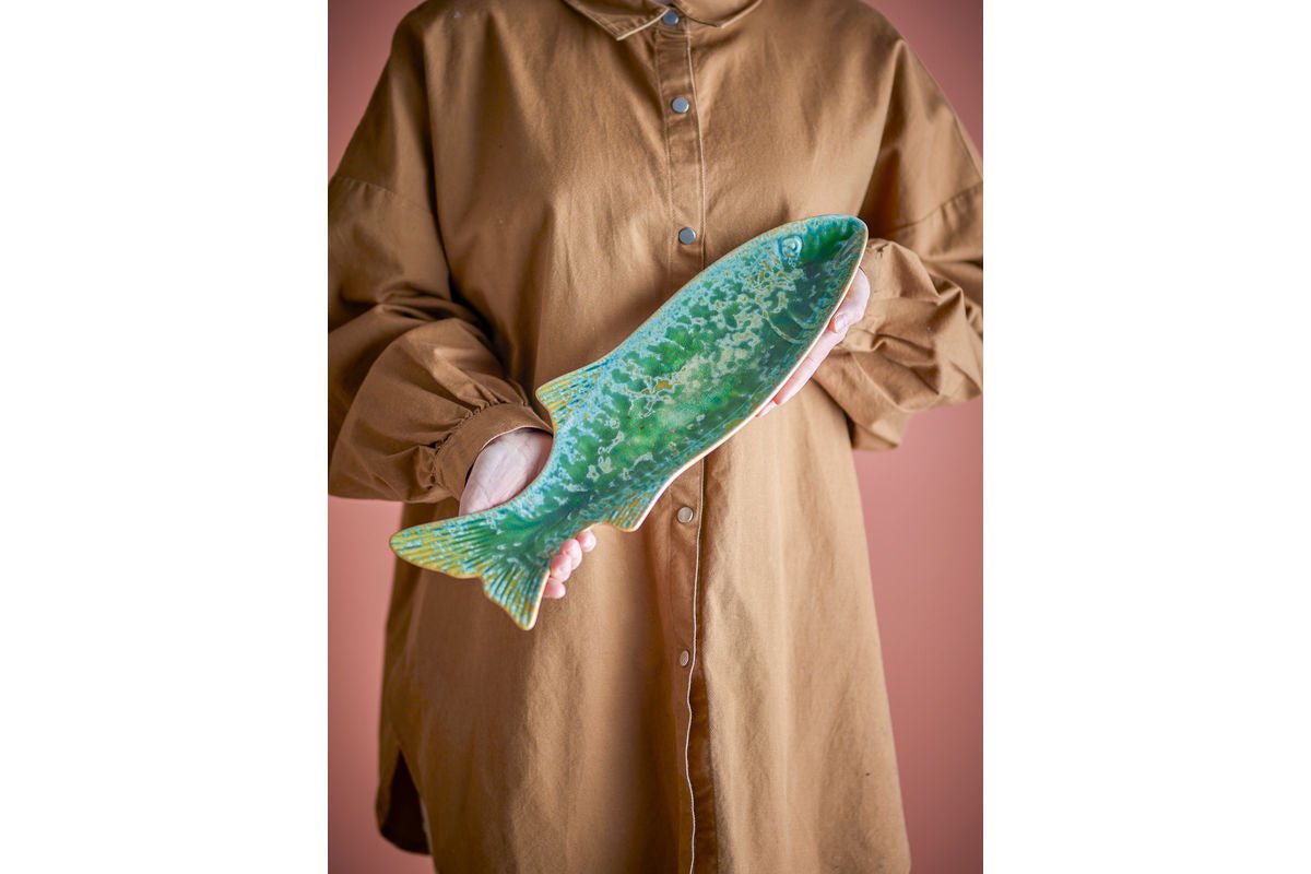 Servierplack Eirun - aus Steingut hiergestallt - Fëschform