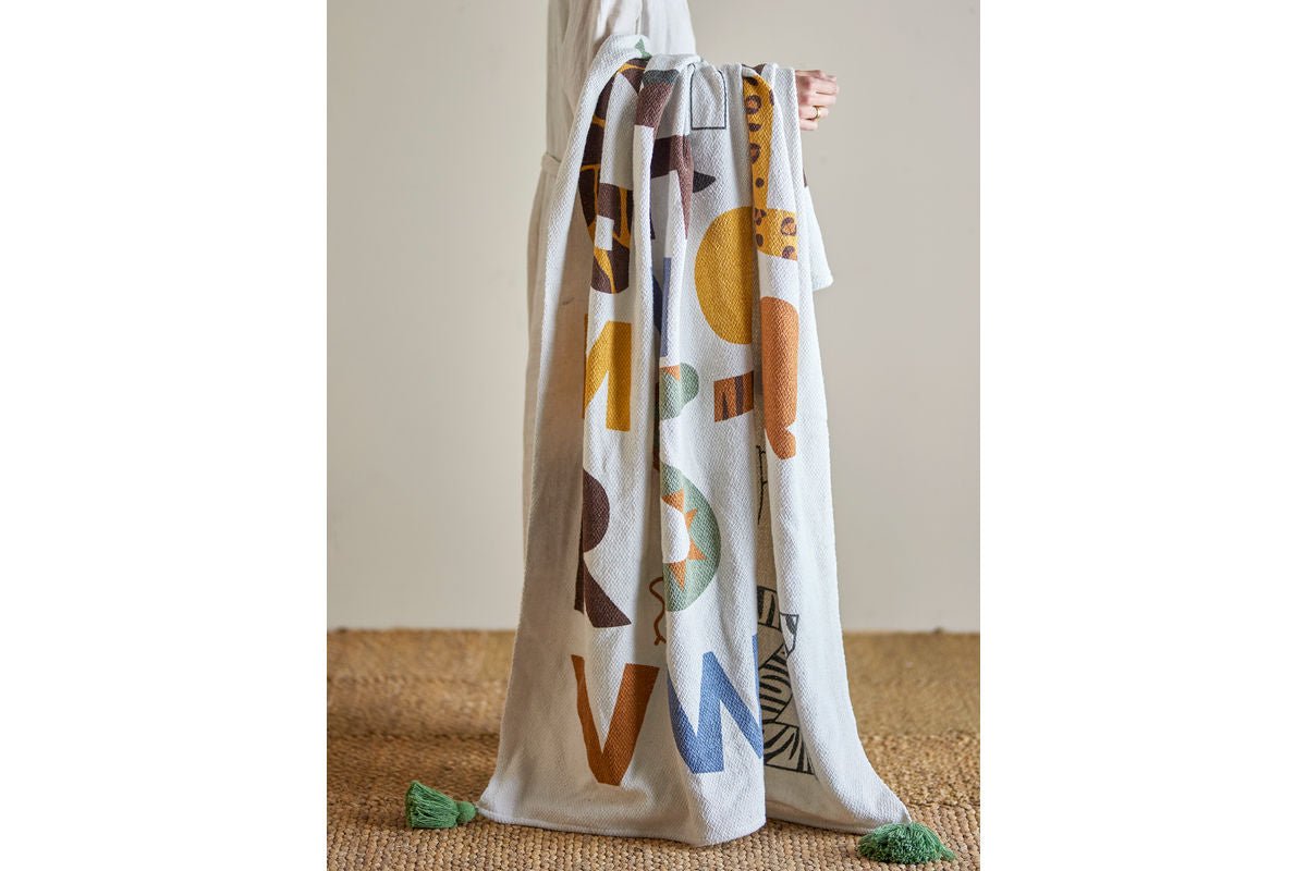 Throw Blanket Momo - Colorful, made from recycled cotton