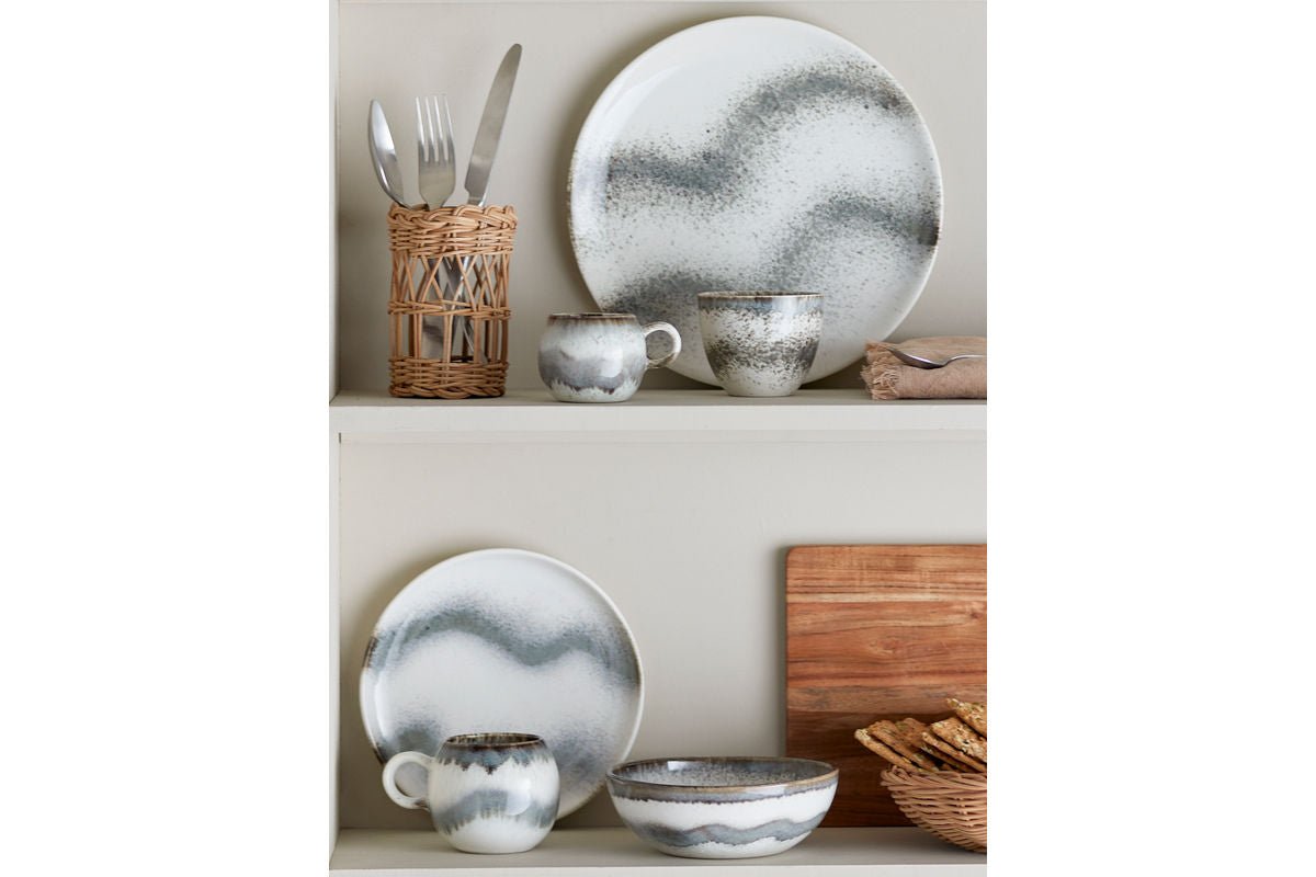 Teller Belva – aus Steingutt hiergestallt