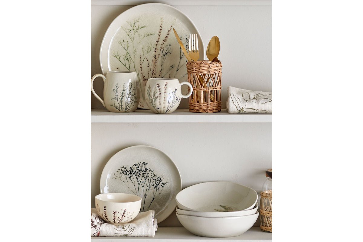 Dinnerware Set Elina – Hand-Painted Floral Design in Natural Tones (12-Piece)