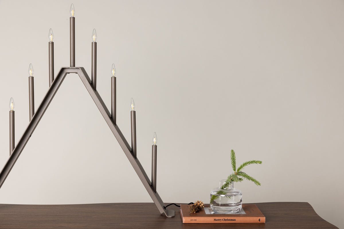 Chrëschtdekoratioun Lori - Adventskandelenhalter mat 9 Kandelën