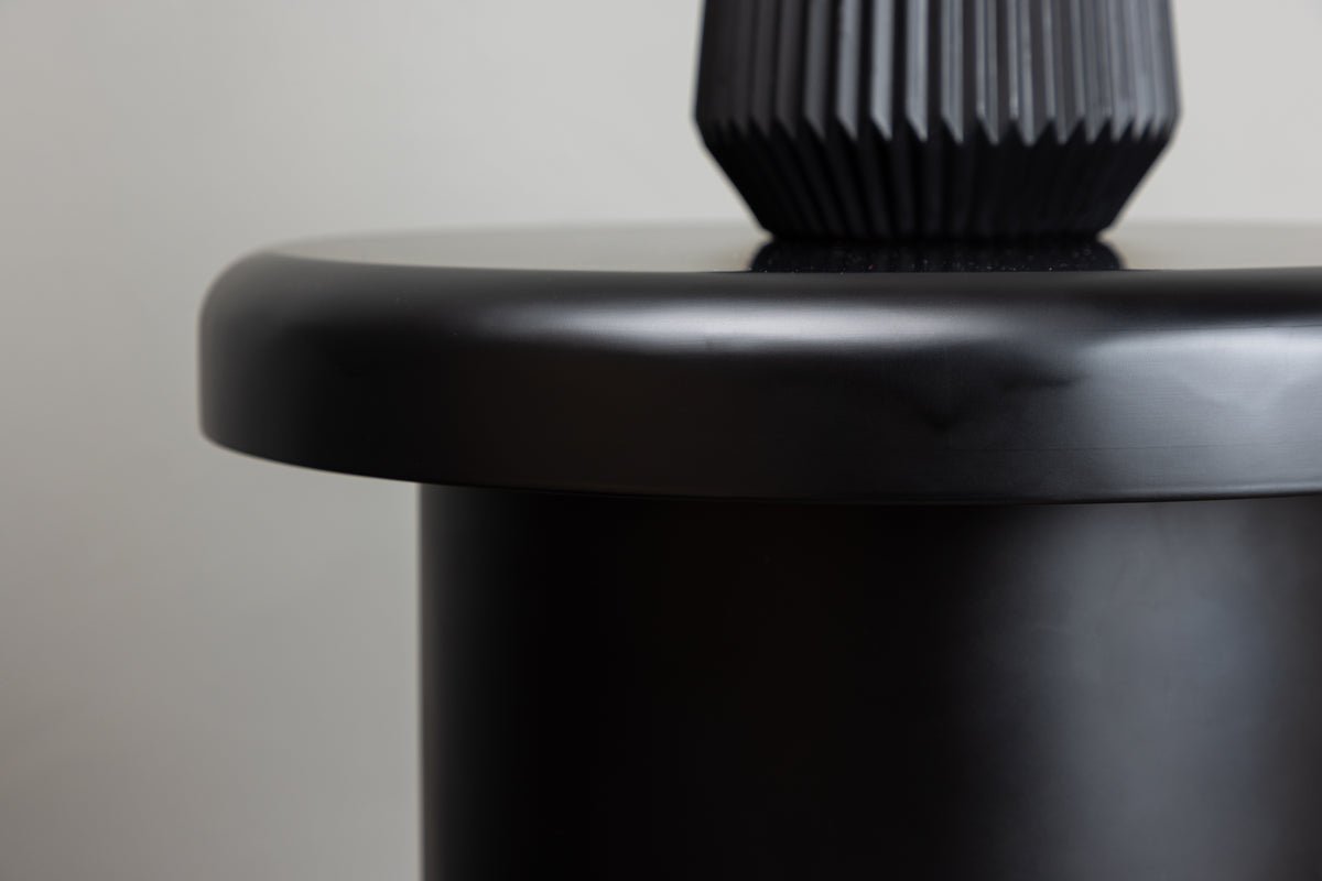 Table d'appoint Santana – en Noir avec forme ronde