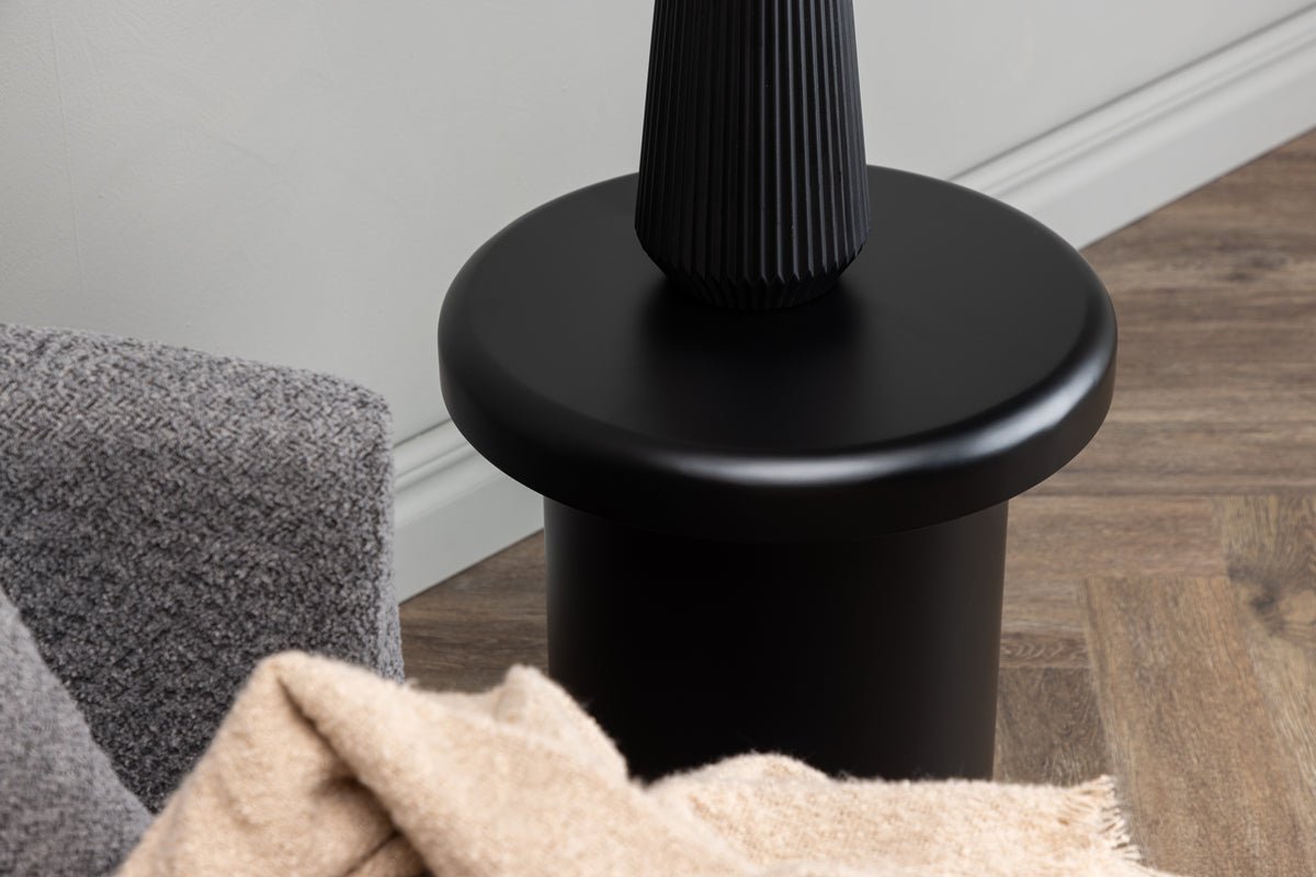 Table d'appoint Santana – en Noir avec forme ronde