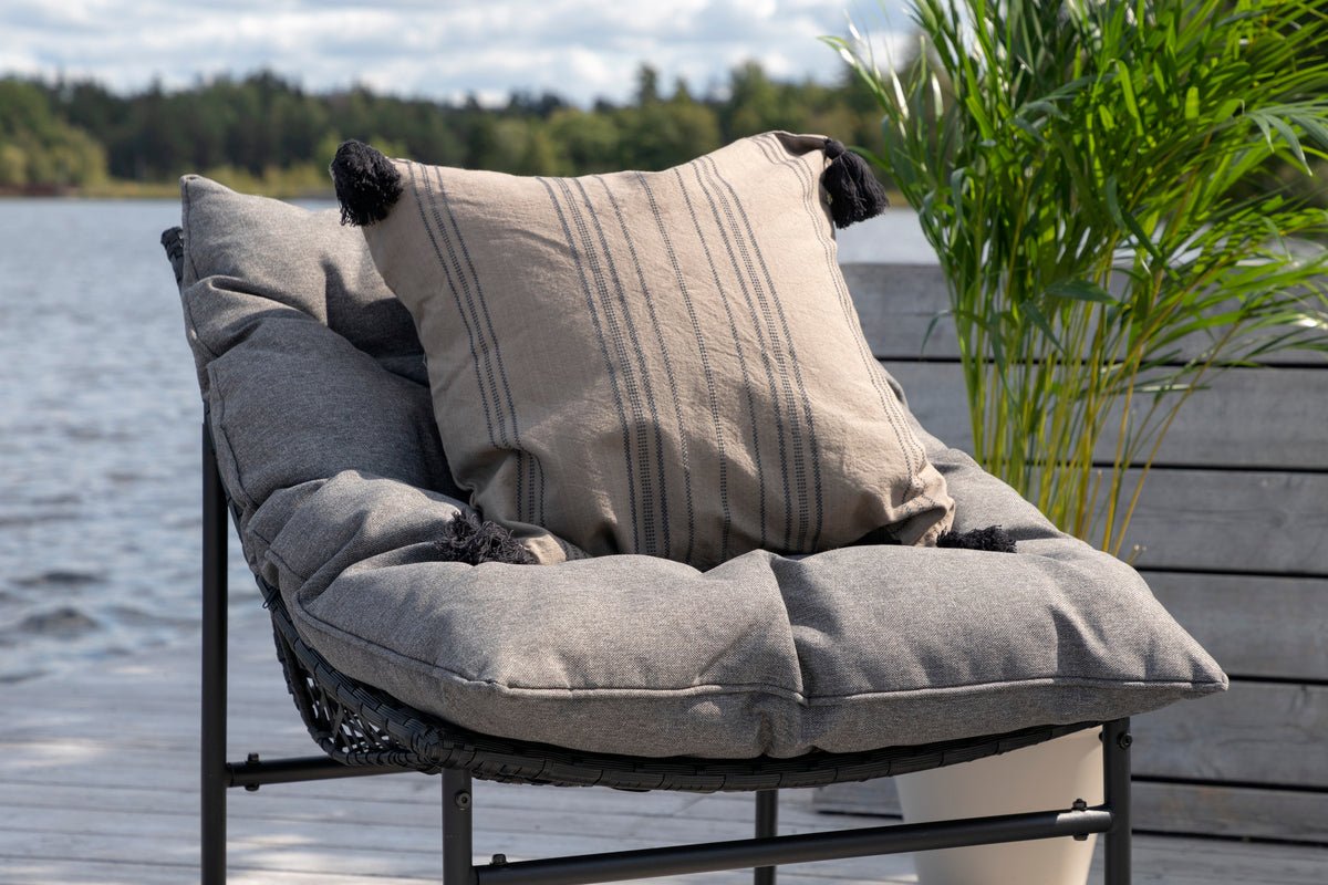 Ensemble salon de jardin Marvella – ensemble canapé d'extérieur 4 pièces en Noir avec coussins