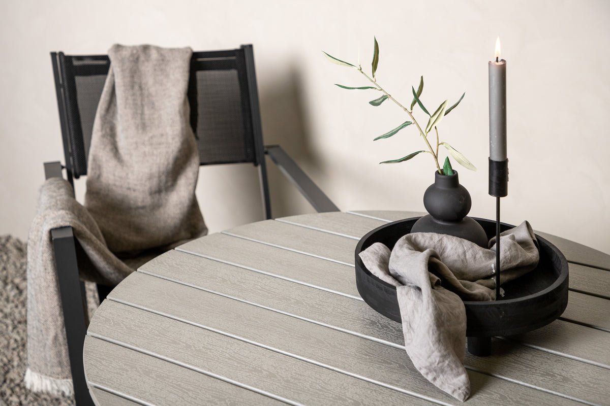 Gartentisch Aviani - ronn, invitéierend a stilvoll