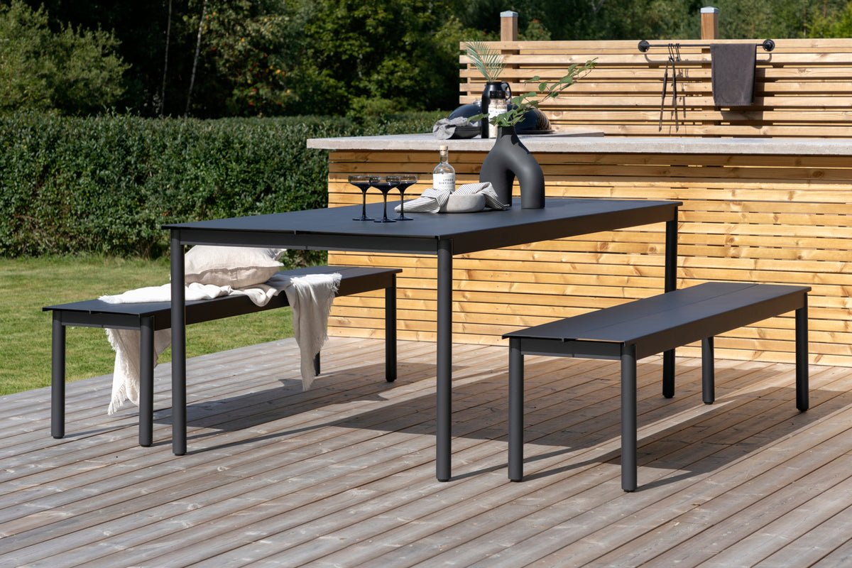 Garden Bench Egypt - made of sturdy black aluminum