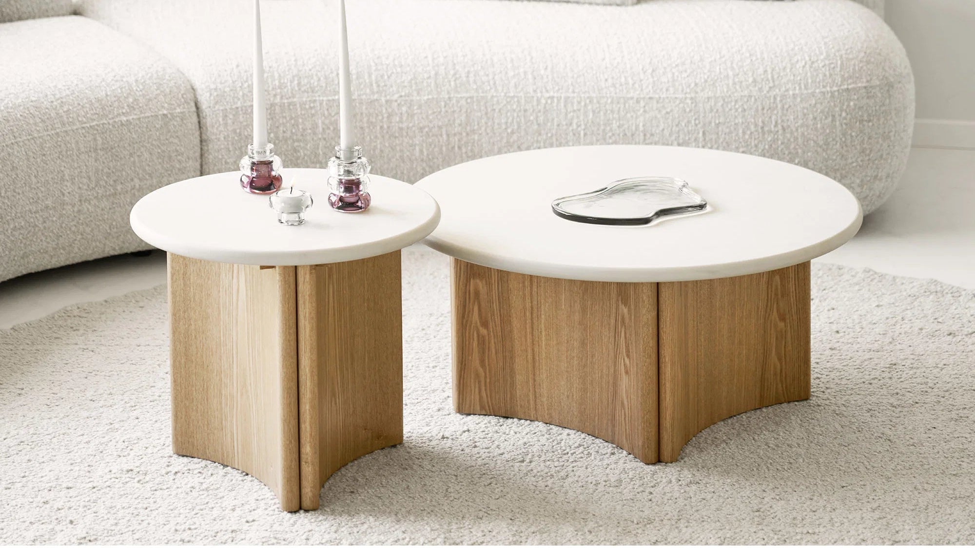 Couchtësch Mirabell - an Eschenholz-Optik