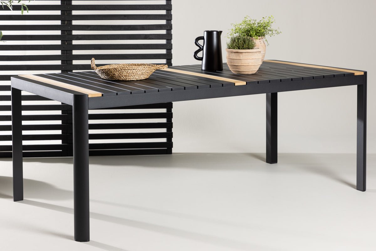 Table de jardin Nuru - Teck et aluminium pour stabilité et durabilité