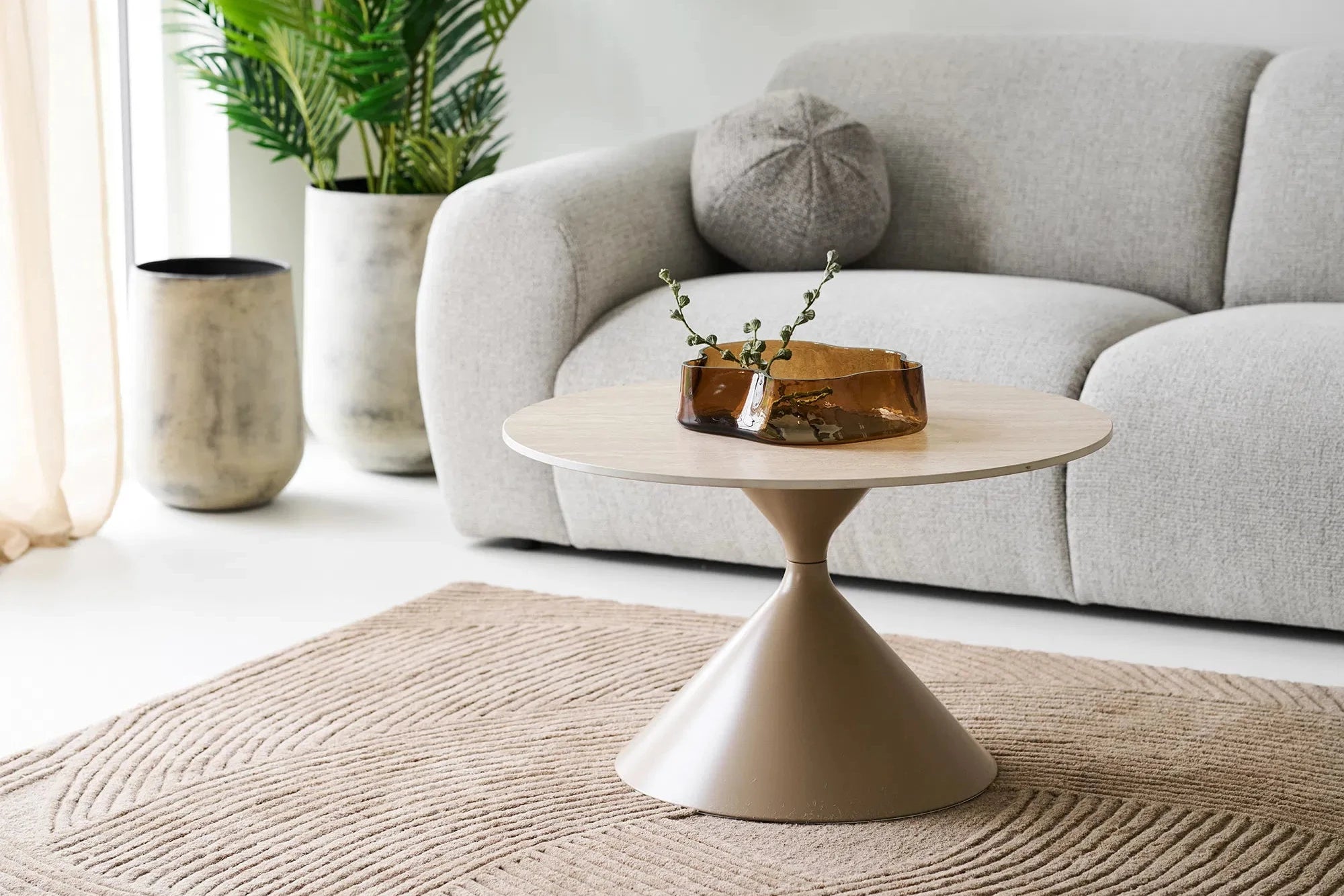 Table basse Elvaris - avec plateau en céramique aspect travertin