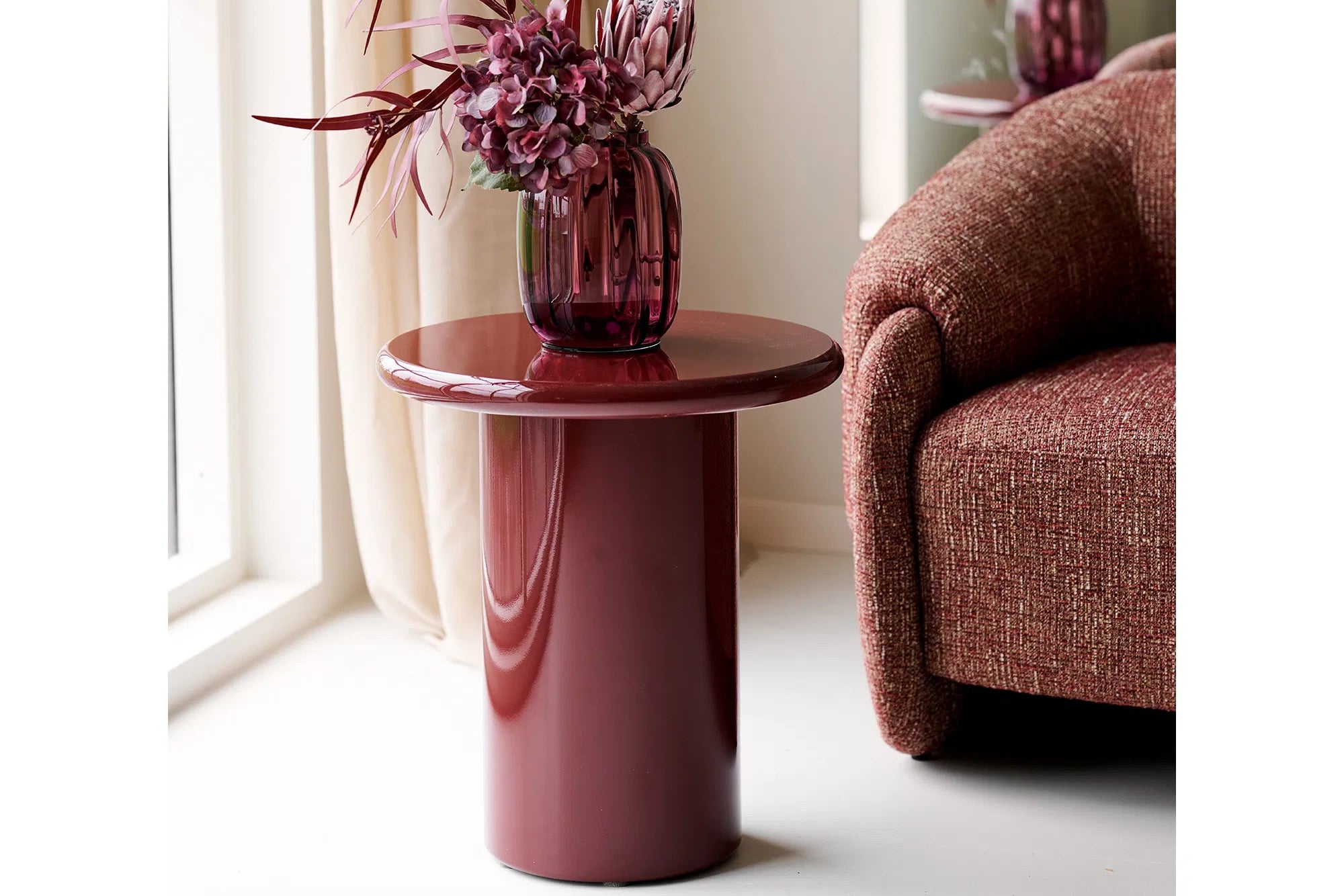 Beistelltisch Haldira – Héichglanz Wäinroude