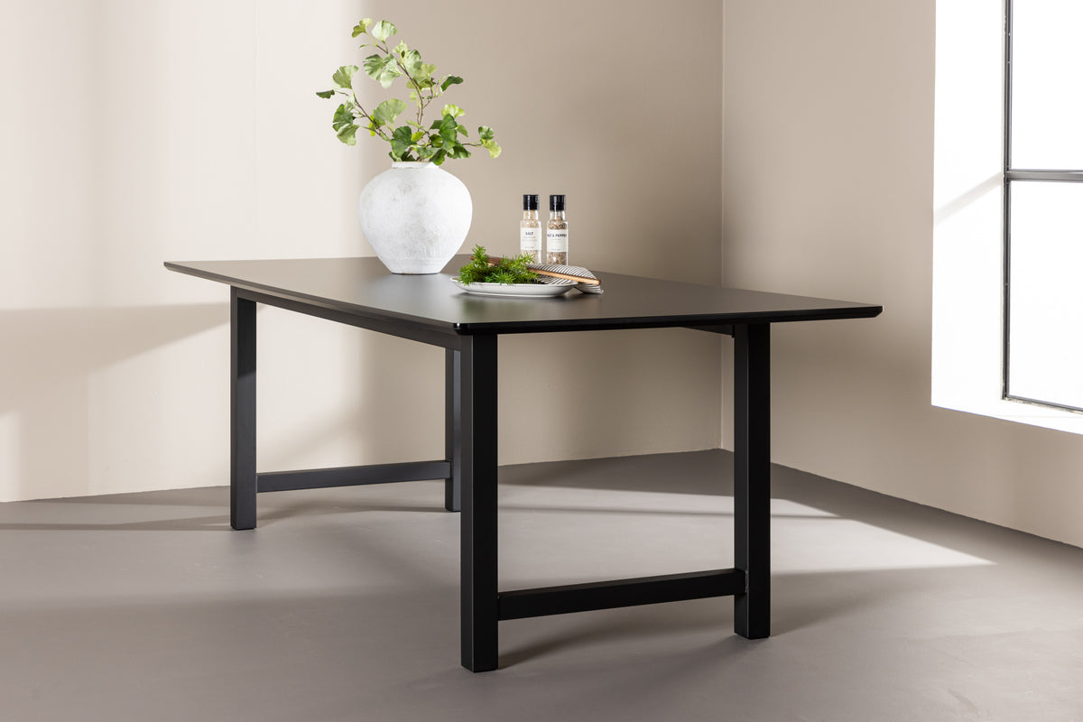 Dining table Marlow - with natural wood look and steel legs in Black