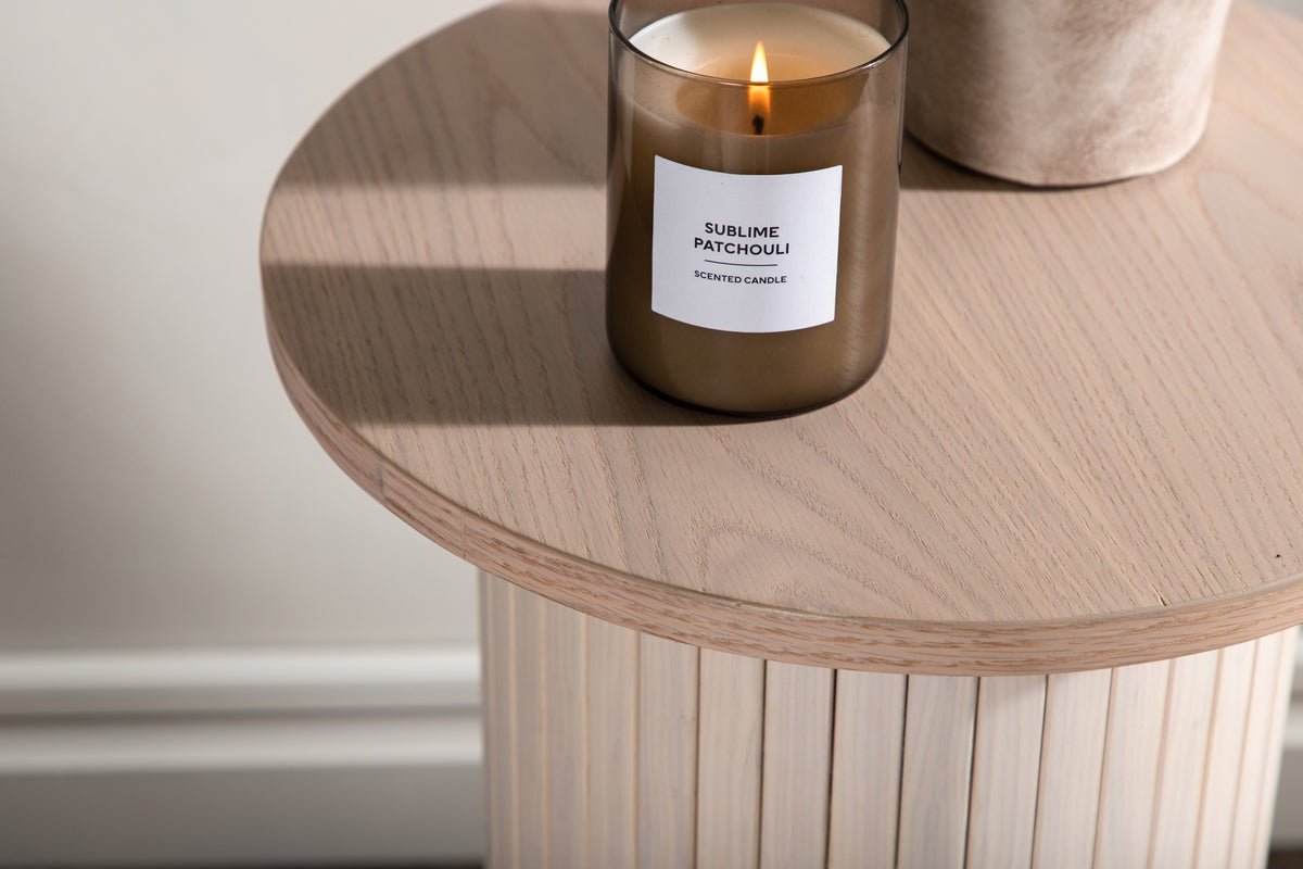 Side Table Nala – modern design with ribbed details