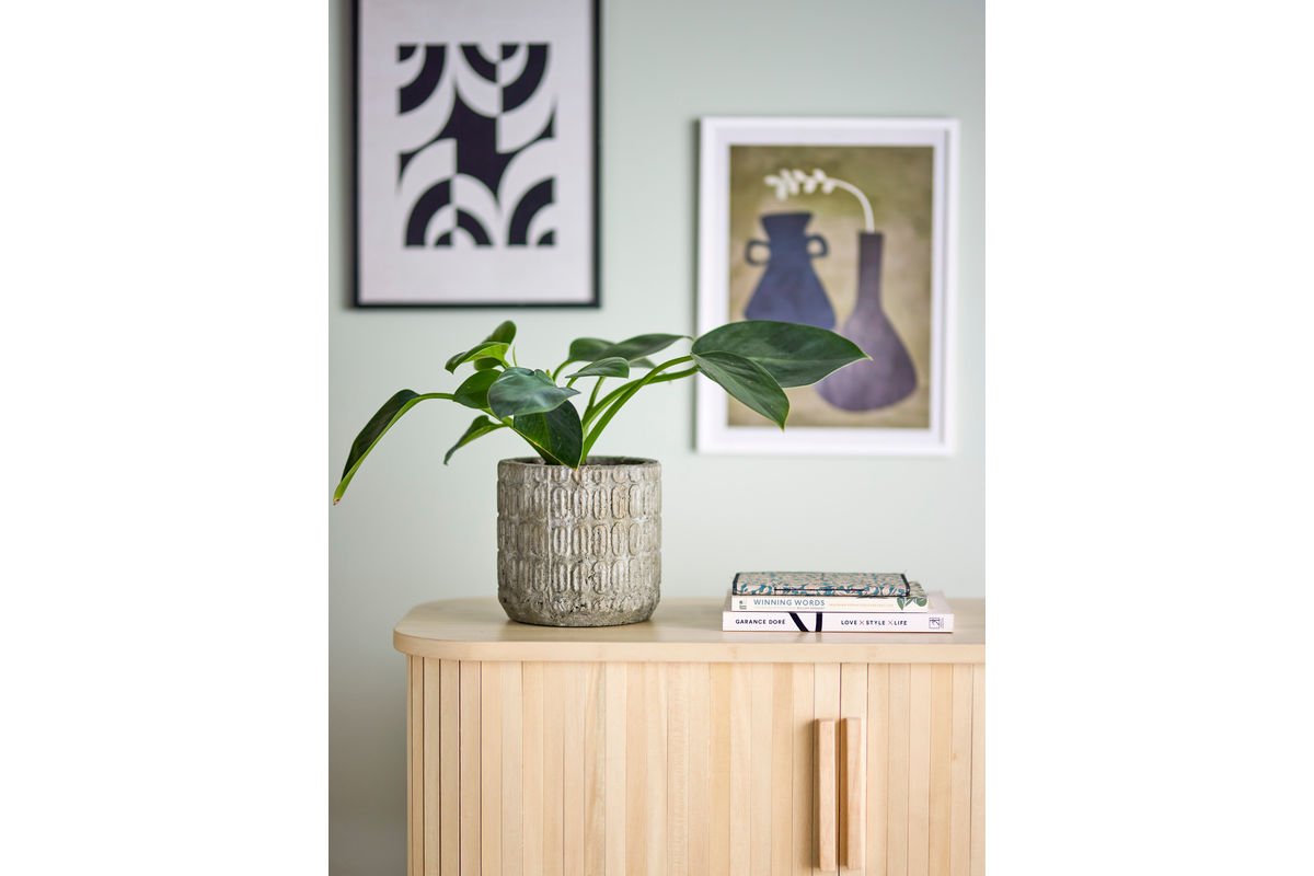 Decorative Flower Pot Arvik – Embossed Cement Design in Gray