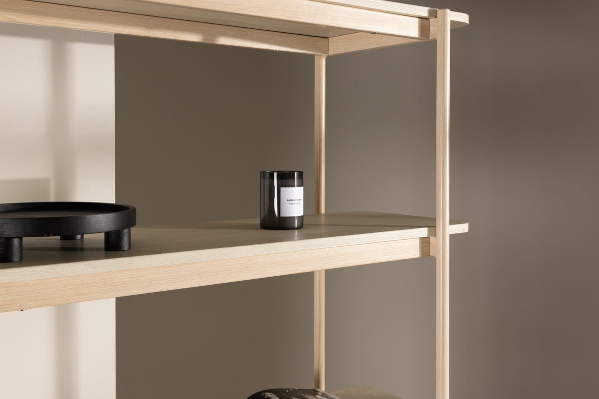 Table d'appoint Alin – en deux couleurs et tailles