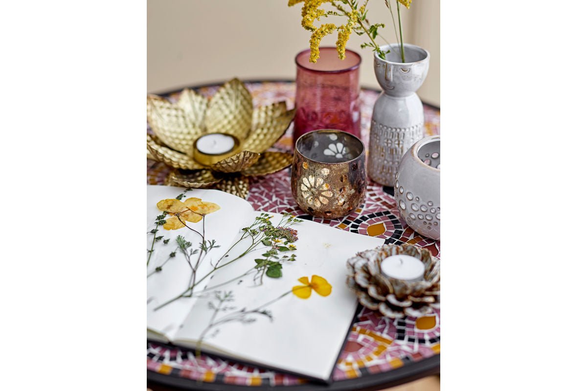 Vas Yara - Wäiss, aus Steingut