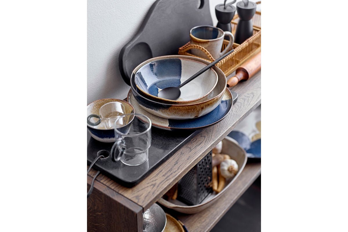 Lunara Plate – made of stoneware