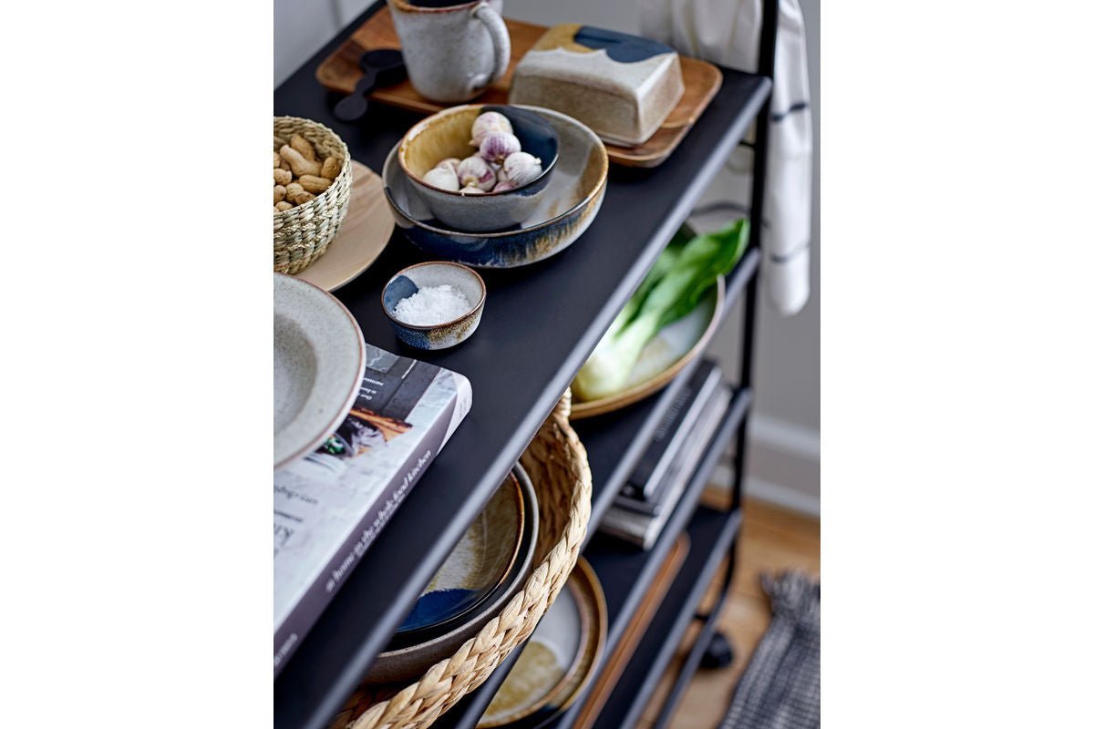 Lunara Plate – made of stoneware