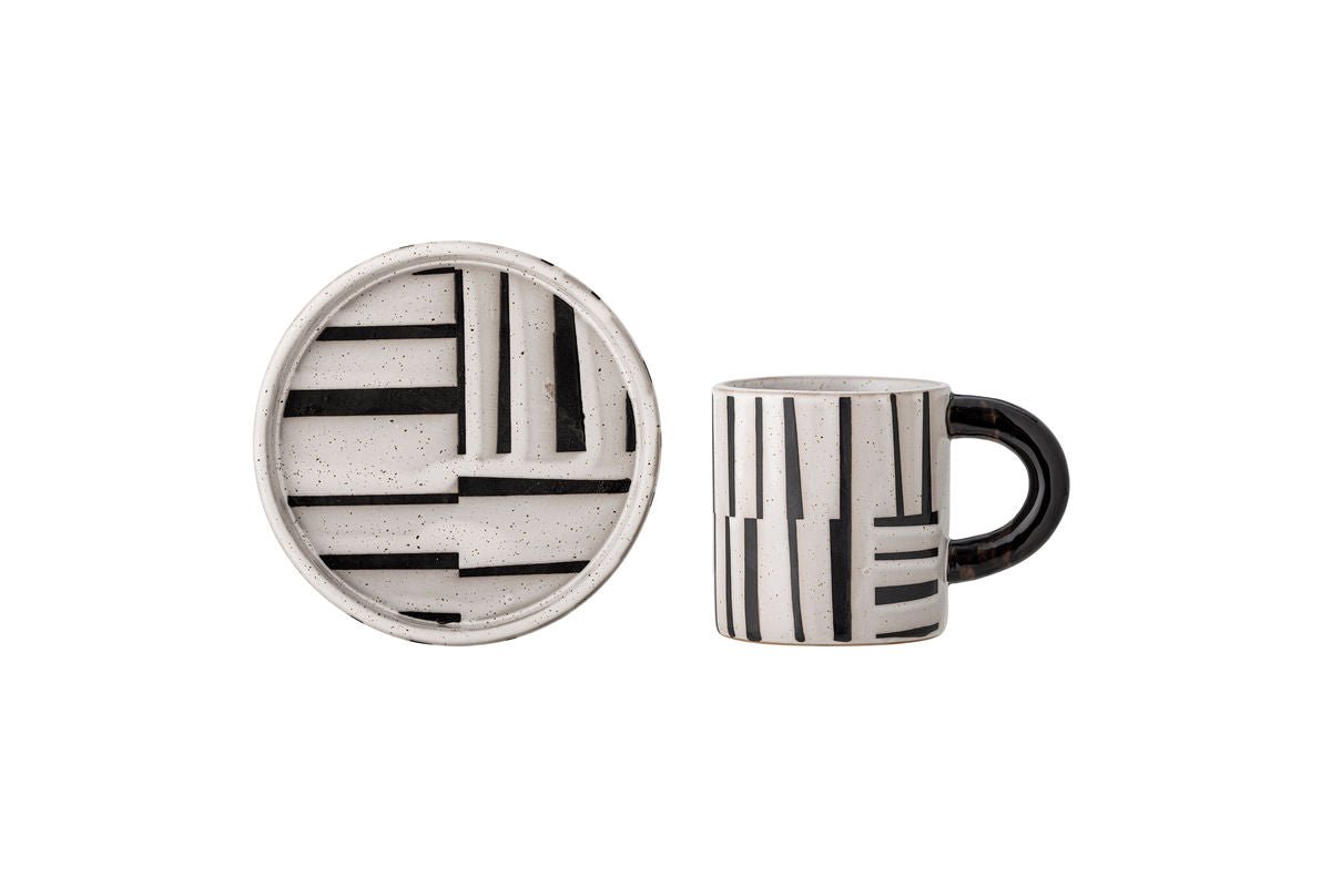 Evoa Cup Set – Black/White Stoneware with Saucer