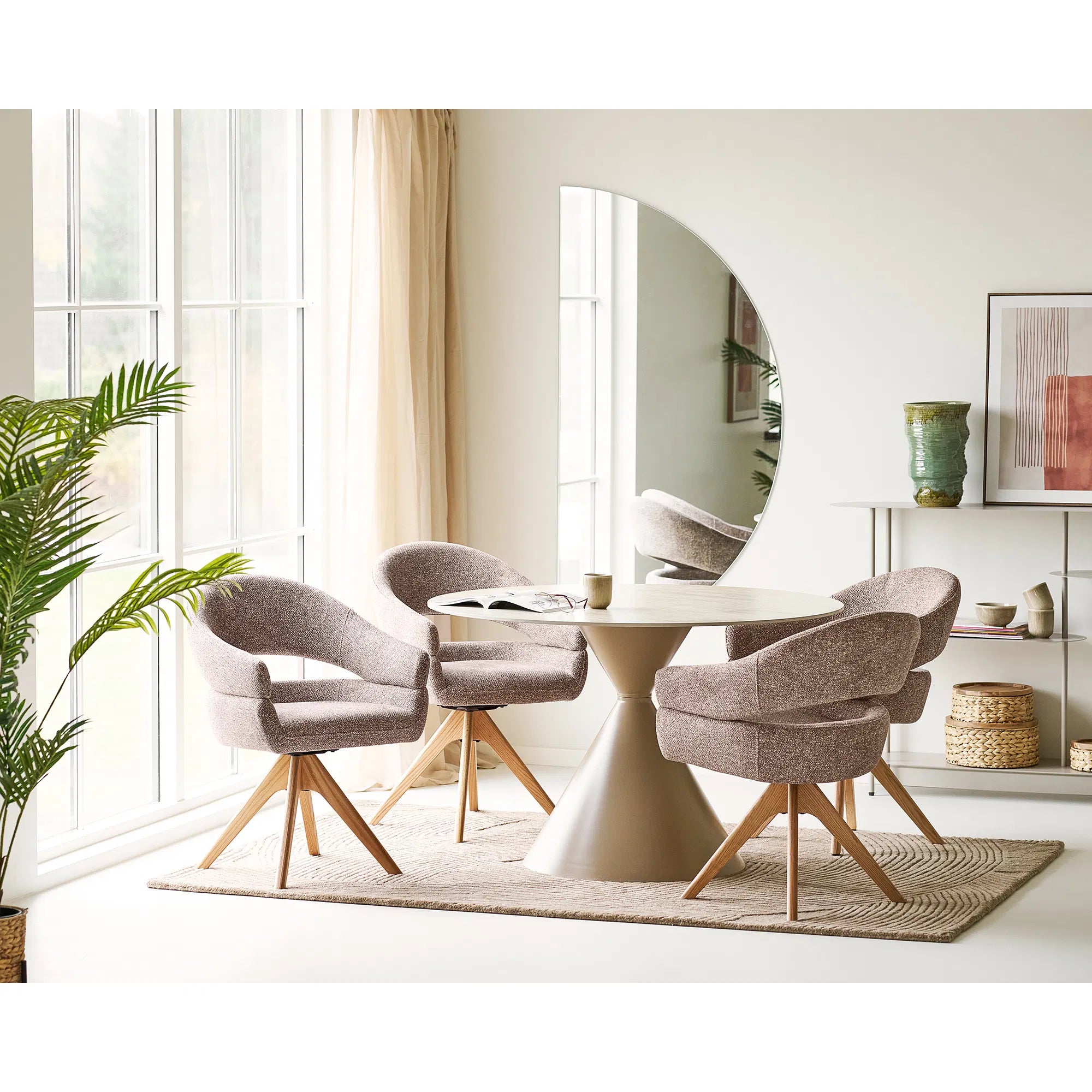 Mirror Valmira – Half Moon