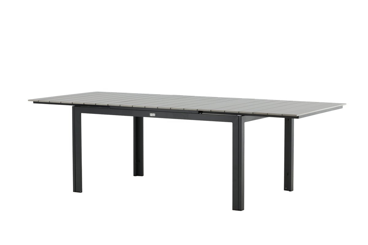 Garden table Kairen - perfect for sociable gatherings outdoors