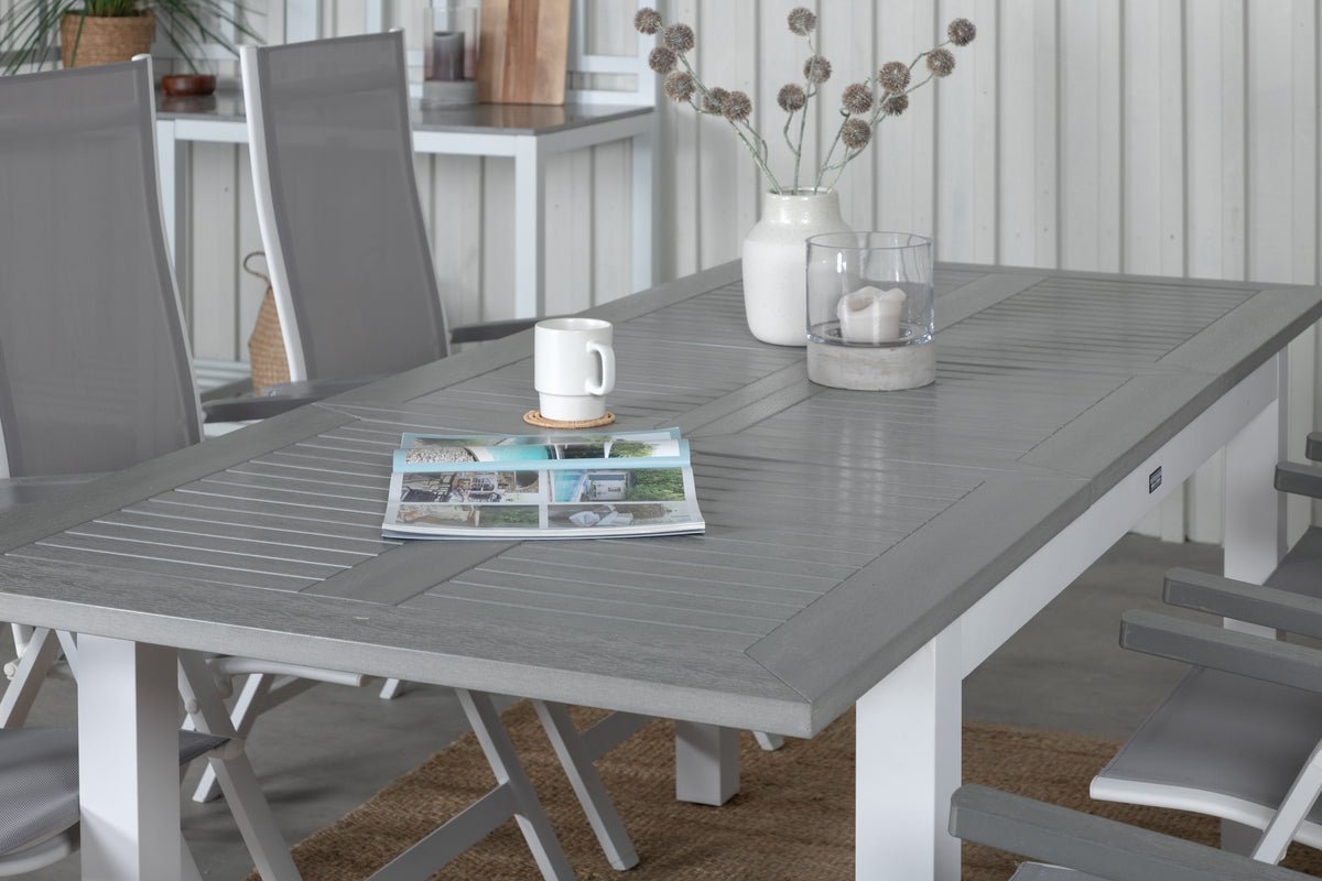 Garden Dining Table Ravello - Extendable from 152 to 210 cm with White Aluminum Frame