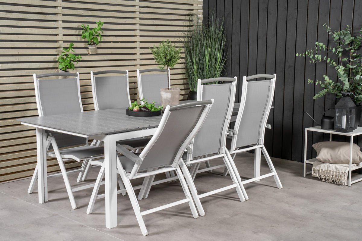 Garden table Kairen - perfect for sociable gatherings outdoors