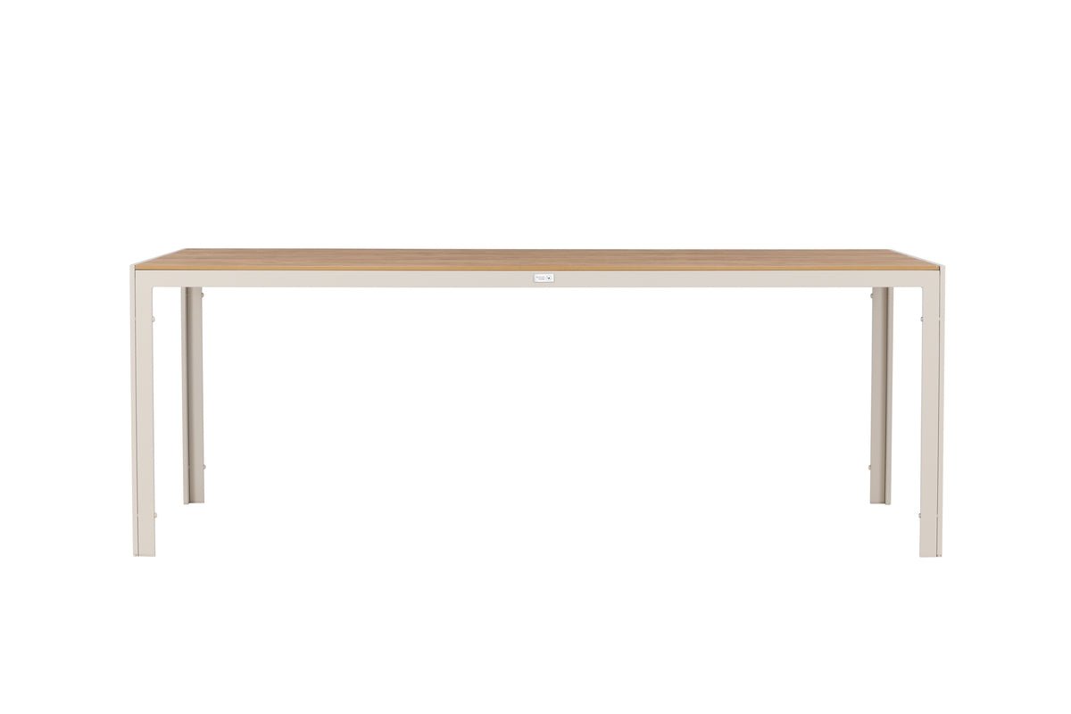 Gartentisch Tareen - eng harmonesch Kombinatioun aus Natierlechkeet a Stabilitéit