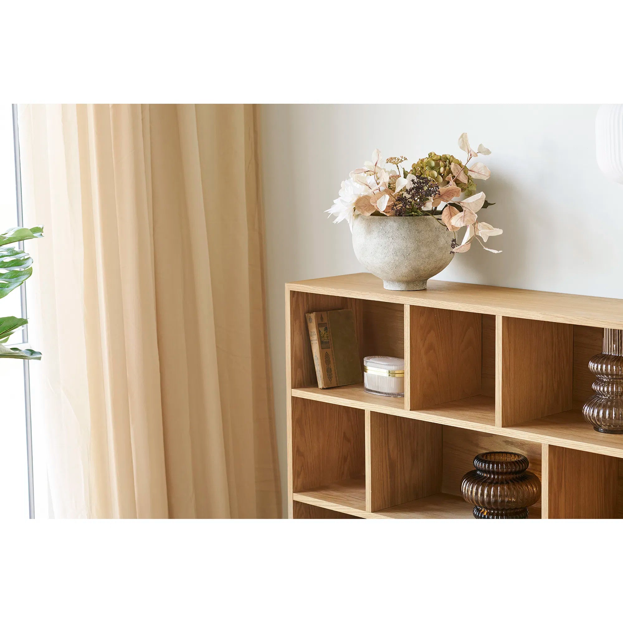 Pot de fleurs « Silvano » – design en céramique grise en forme de bol rond