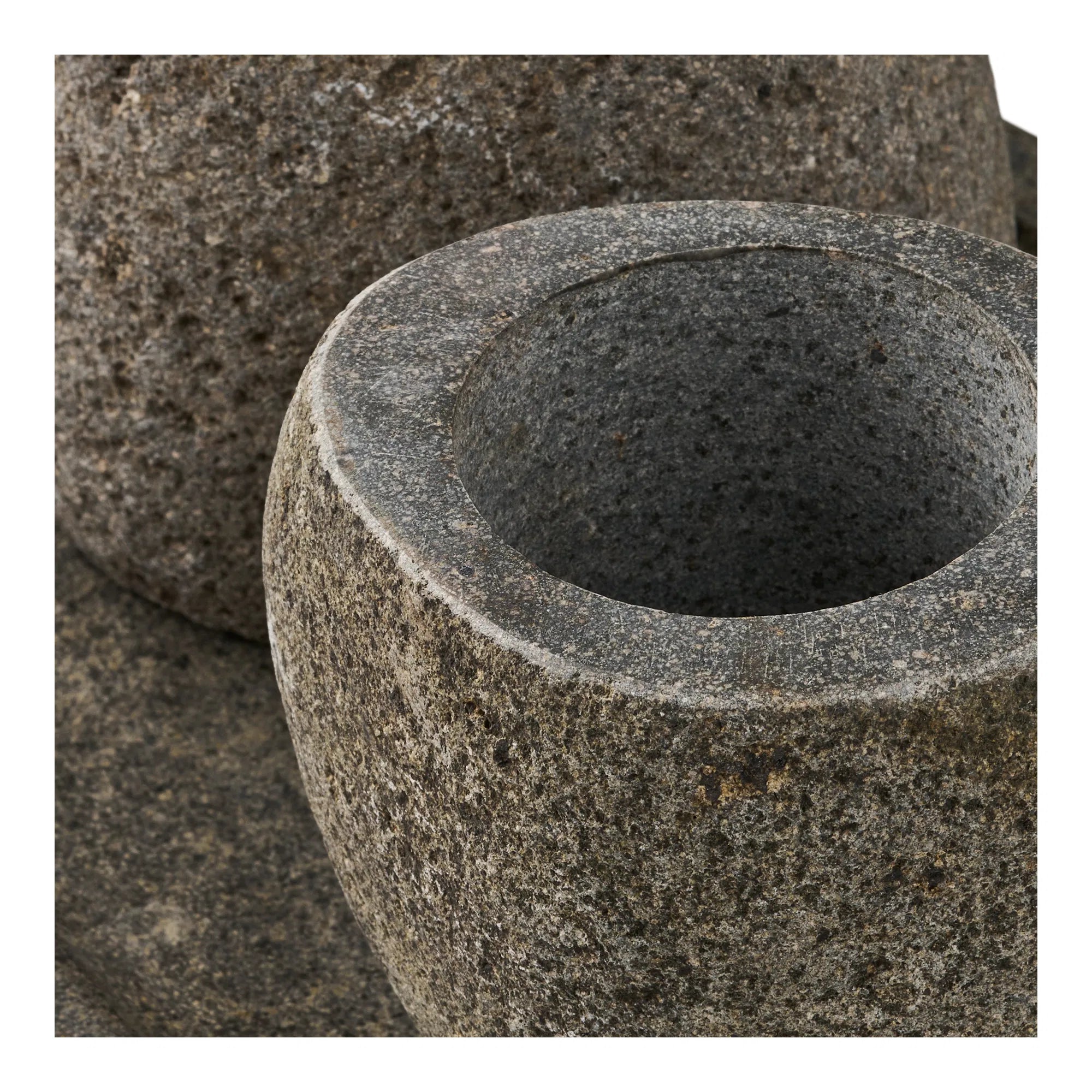 Buedzëmmer-Set „Gara“ – Natursteen fir zäitlos Eleganz