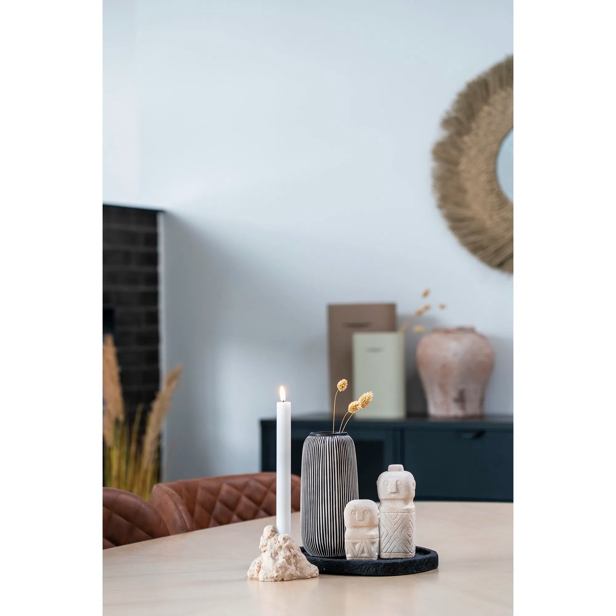 Plateau « Nerova » – Design en ciment noir