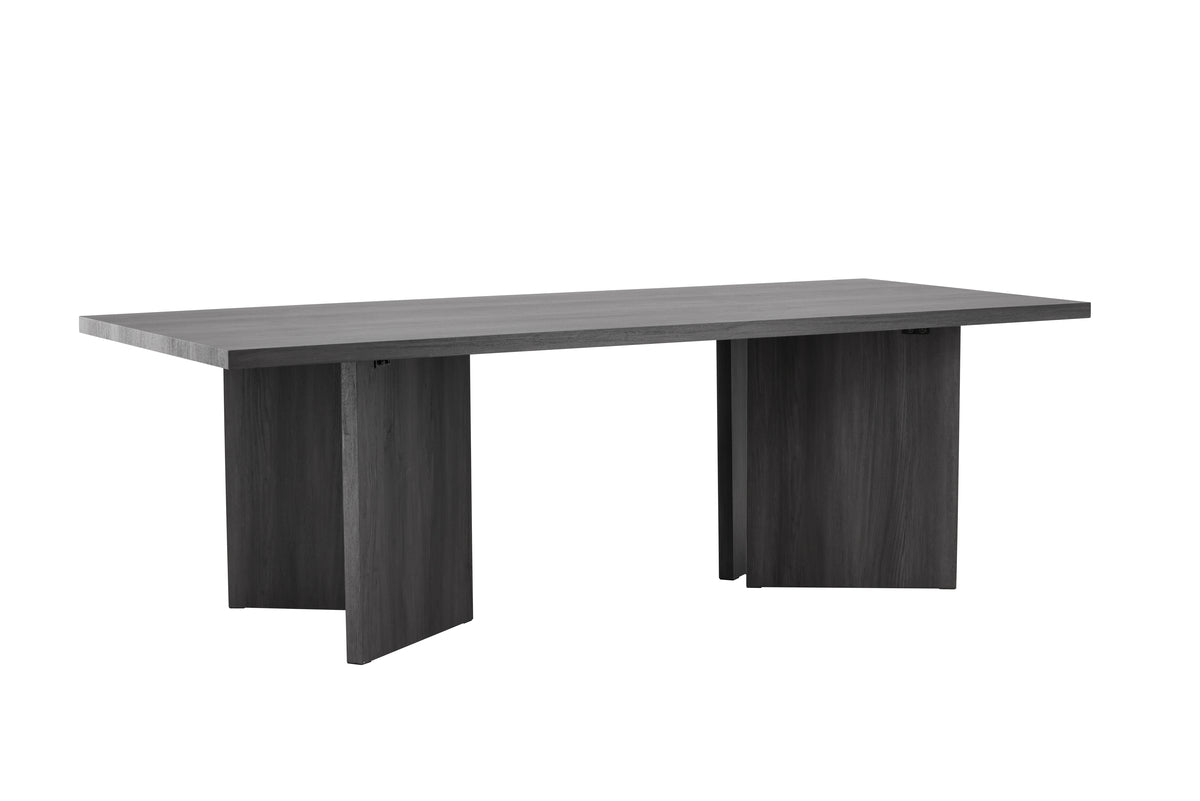 Dining table Tasman - offers plenty of space for shared meals