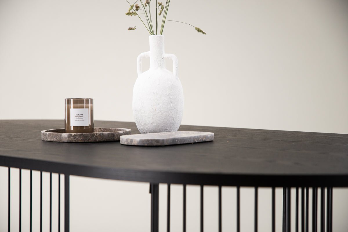 Esstisch Manolo - ovaler Esstisch mit Tischplatte in Schwarz und Walnuss