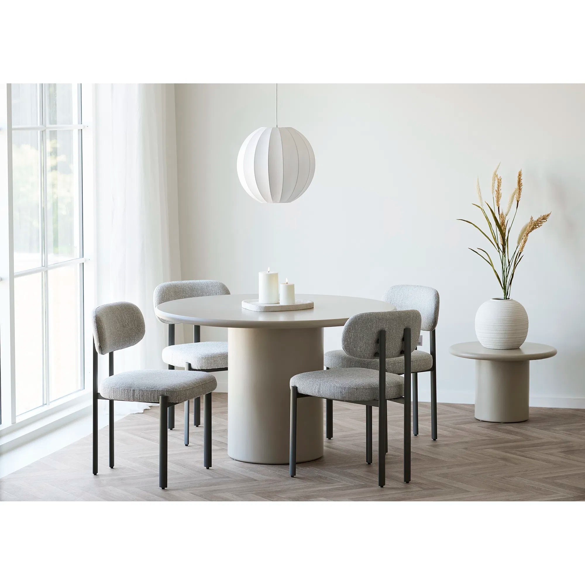 Plateau « Calva » – Plateau décoratif en ciment Beige
