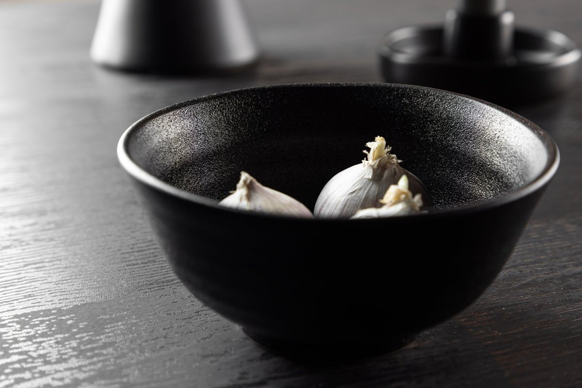 Bowls Black Swan - 2-piece set made of black porcelain